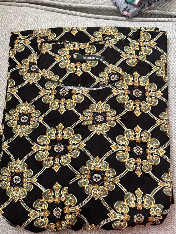 پیراهن ساحلی