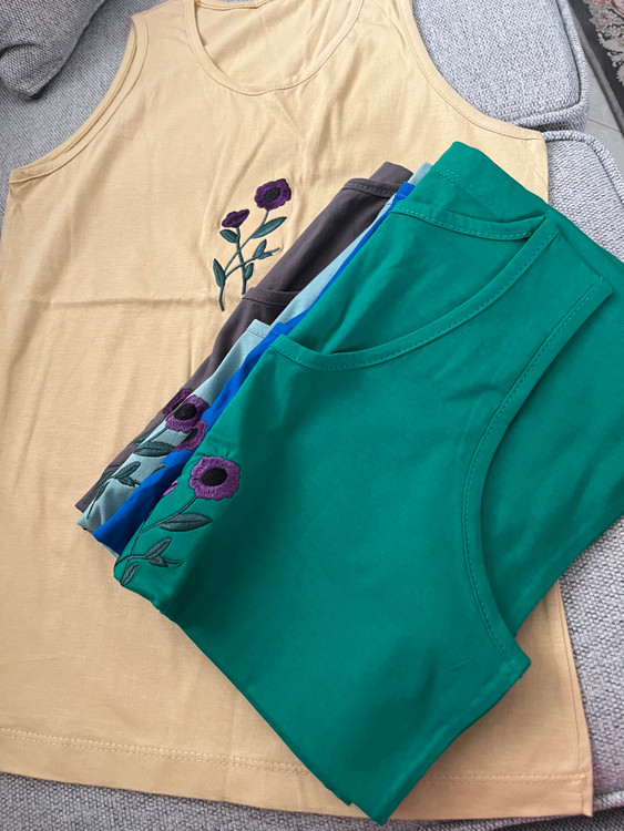 تاپ نخی گلدوزی